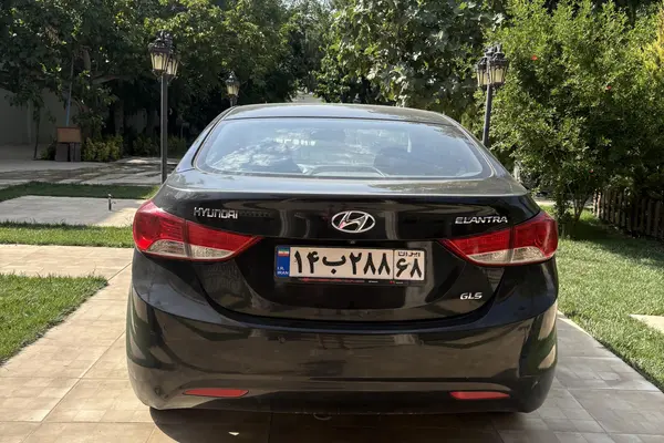 هیوندای  النترا