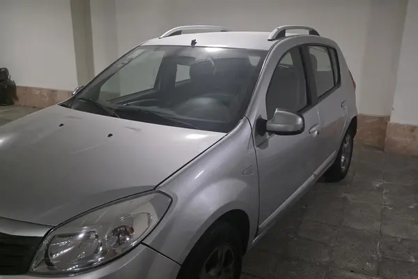 رنو، ساندرو