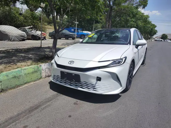 تویوتا، کمری هیبرید