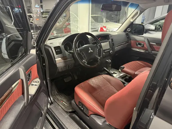 میتسوبیشی، پاجرو دو در