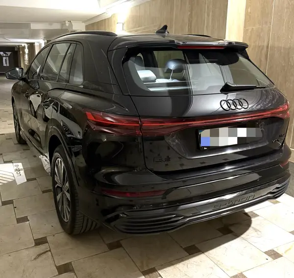 آئودی  Q5 e-tron