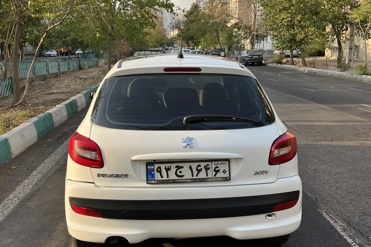 پژو  207