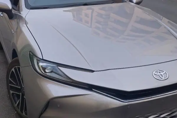 تویوتا، کمری هیبرید