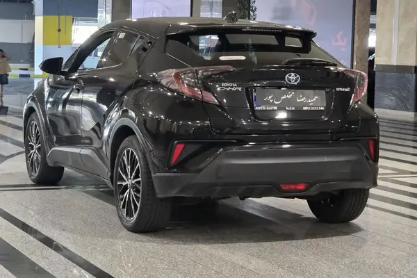 تویوتا  C-HR