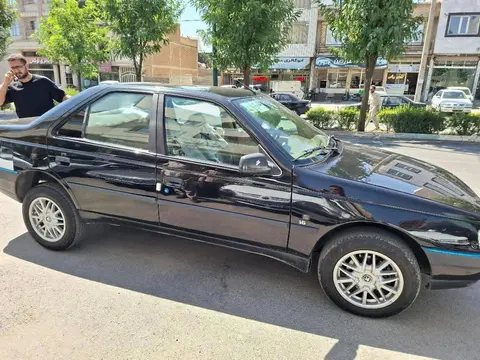 پژو، 405