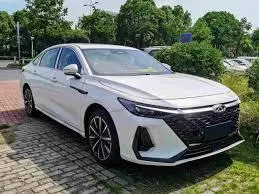 فونیکس، آریزو 8 (Z8)