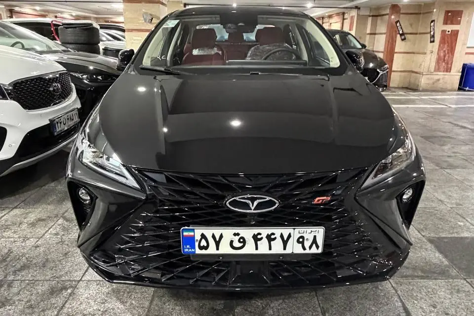 فونیکس،  آریزو 6 جی تی (Z6 GT)