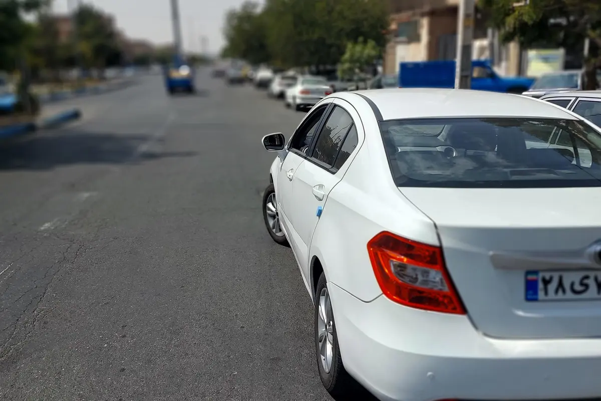 برلیانس،  H230