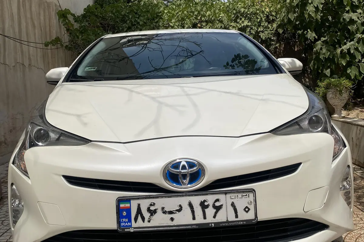 تویوتا،  پریوس