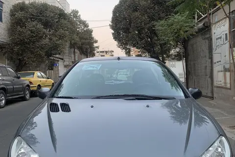 پژو، 206