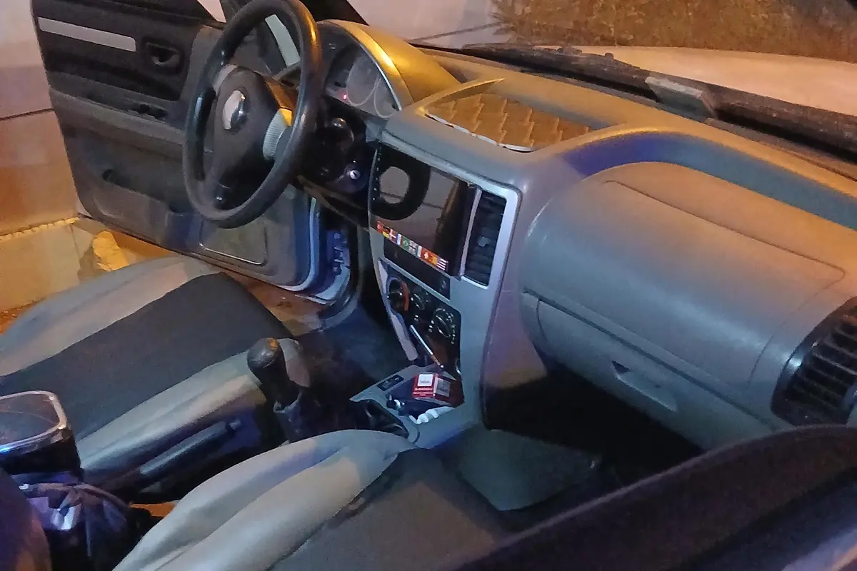 کاپرا،  دو کابین