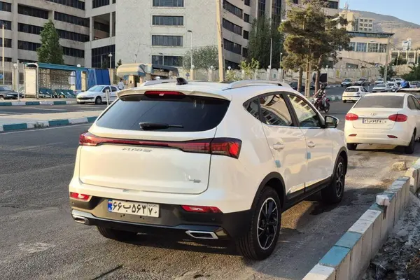 کی ام سی  X5