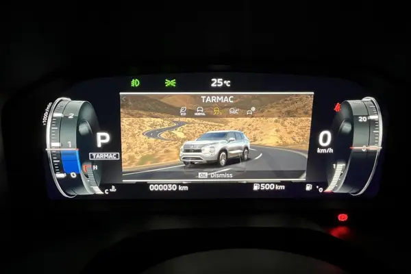 میتسوبیشی، اوتلندر