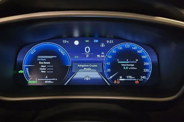 تویوتا، لوین هیبرید