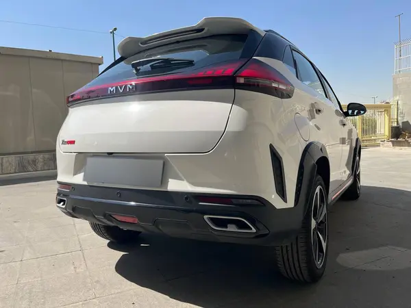 پیش فروش ام وی ام، X33 کراس