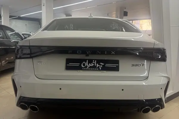 فونیکس، آریزو 8 (Z8)