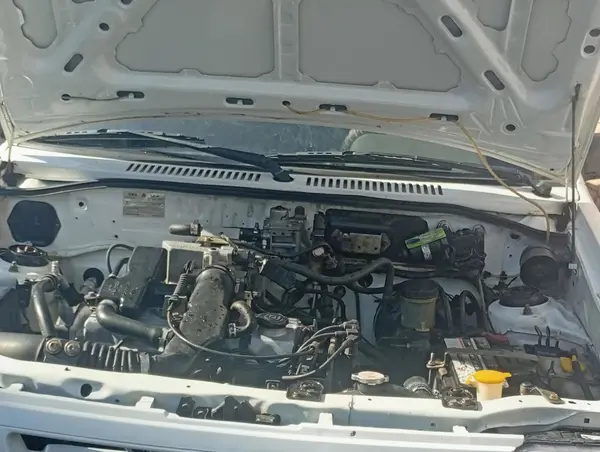 پراید، صندوق دار