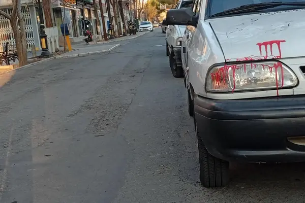 پراید، صندوق دار