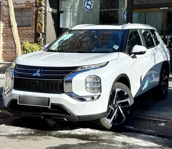 میتسوبیشی  اوتلندر