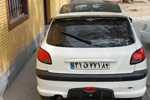 پژو، 206