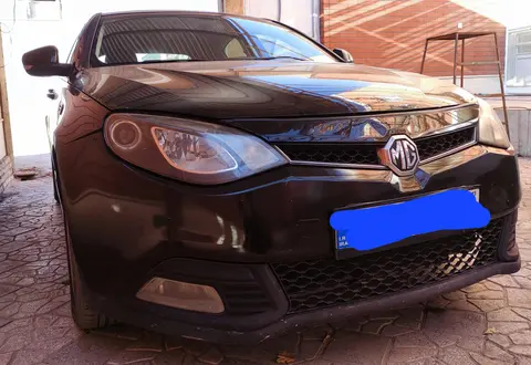 ام جی، 6