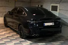 فونیکس، آریزو 8 (Z8)