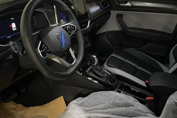 فولکس، تی راک