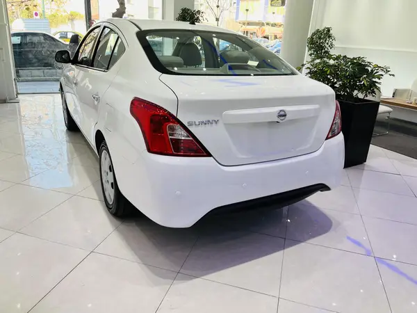 نیسان، سانی