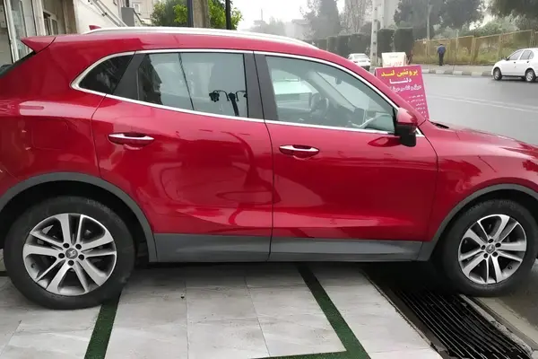 بورگوارد  BX5
