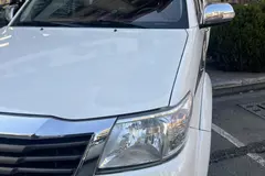 تویوتا، هایلوکس دو کابین