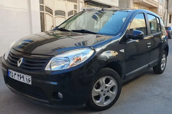 رنو، ساندرو