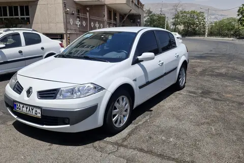 رنو، مگان (مونتاژ)