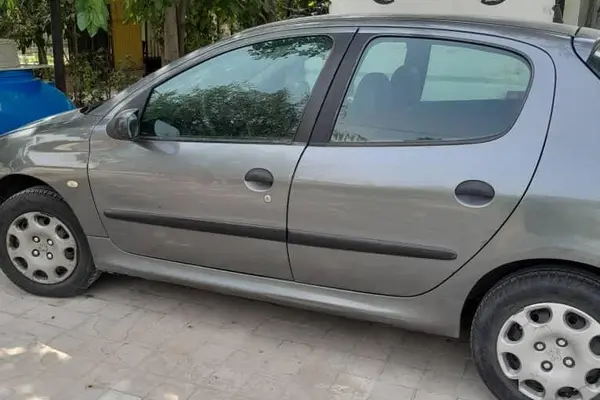 پژو  206