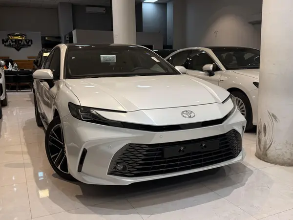 تویوتا، کمری هیبرید