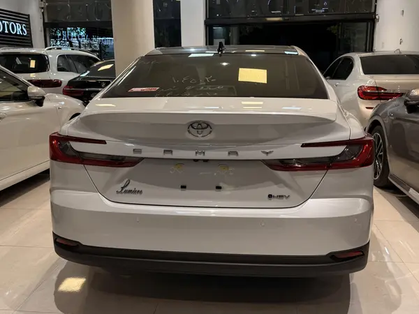 تویوتا، کمری هیبرید