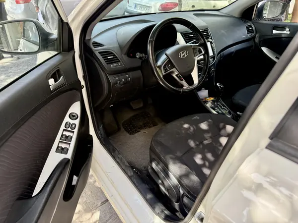 هیوندای، اکسنت (مونتاژ)