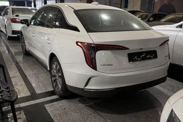 هونگچی  E-QM5