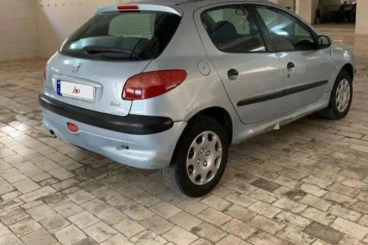 پژو  206