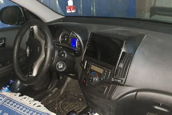 هیوندای  i30