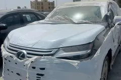 لکسوس، LX