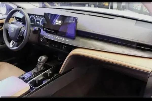 تویوتا، کمری هیبرید