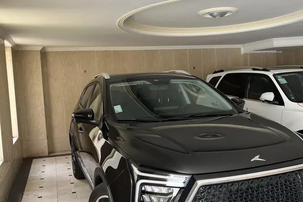 کی ام سی  X5