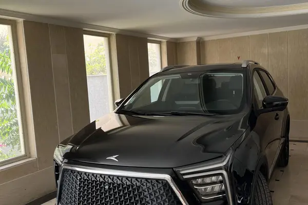 کی ام سی  X5