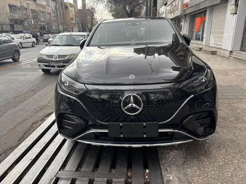 بنز، EQE SUV