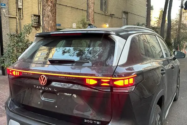 فولکس، تایرون L