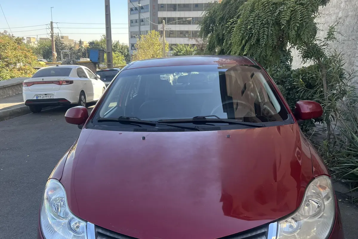 ام وی ام،  315هاچ بک