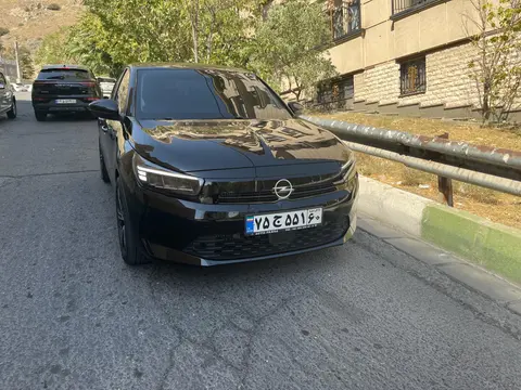 اپل، کورسا