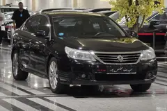 رنو، لتیتود