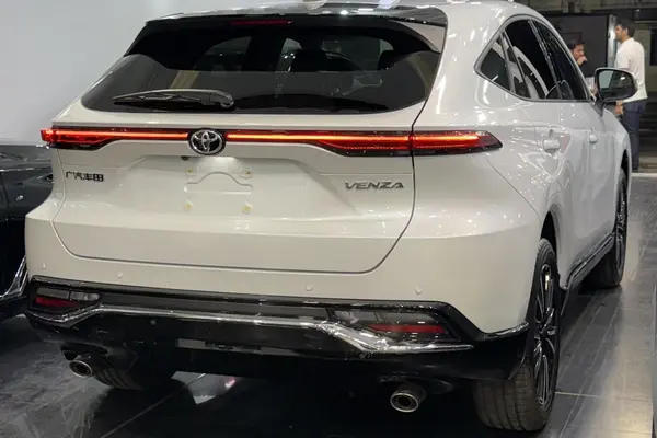 تویوتا، ونزا