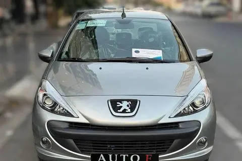 پژو، 207
